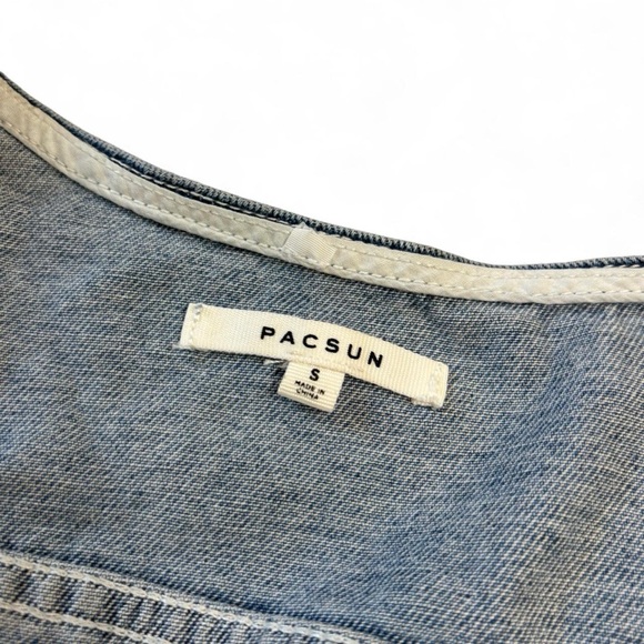 PacSun Light Blue Denim Vest - Picture 3 of 3